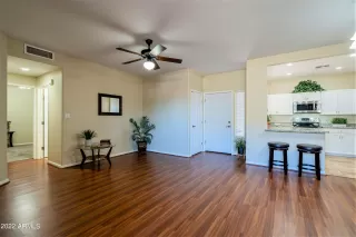 Photo #5: 6430774 Listing 