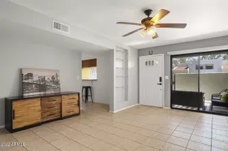 Photo #5: 6430852 Listing 