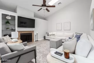 Photo #1: 6430910 Listing