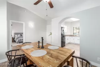 Photo #4: 6430910 Listing