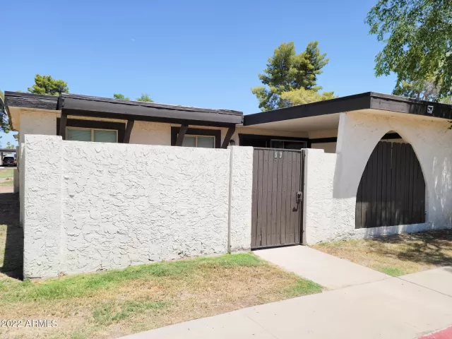 MLS: 6431016 Condo For Sale