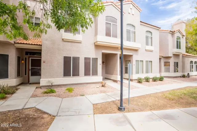 MLS: 6431147 Condo For Sale