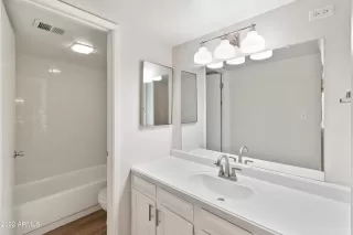 Photo #4: 6431300 Listing 