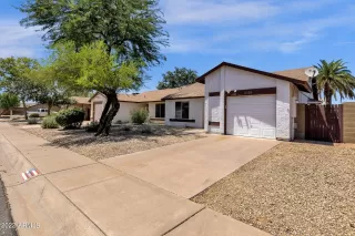 Photo #2: 6431389 Listing