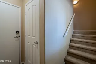 Photo #5: 6431607 Listing