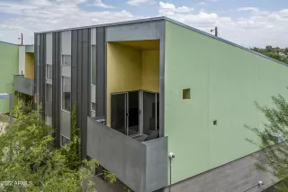 Photo #1: 6431618 Listing 