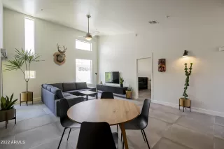 Photo #4: 6431618 Listing 