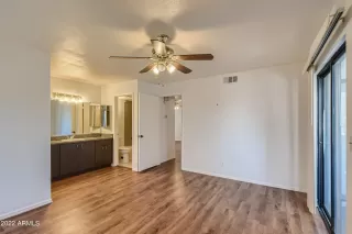 Photo #6: 6431771 Listing 