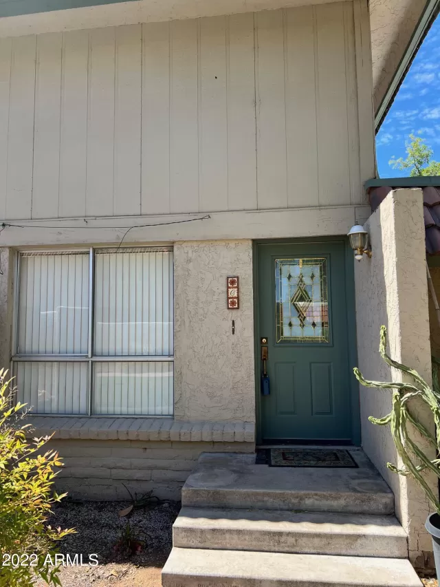 MLS: 6431824 Condo For Sale