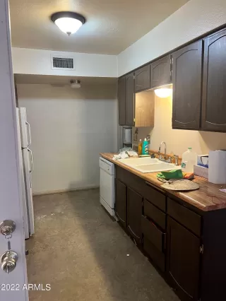 Photo #3: 6431824 Listing 