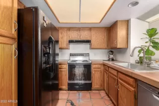 Photo #4: 6431908 Listing 