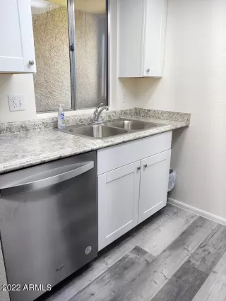 Photo #1: 6432179 Listing 