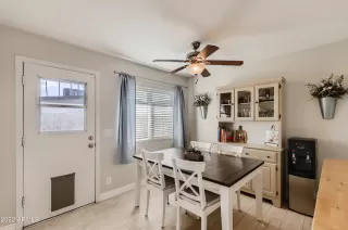 Photo #6: 6432336 Listing 