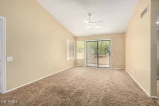 Photo #3: 6432344 Listing