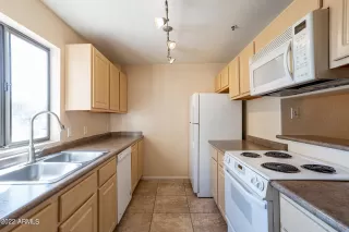 Photo #3: 6432527 Listing 