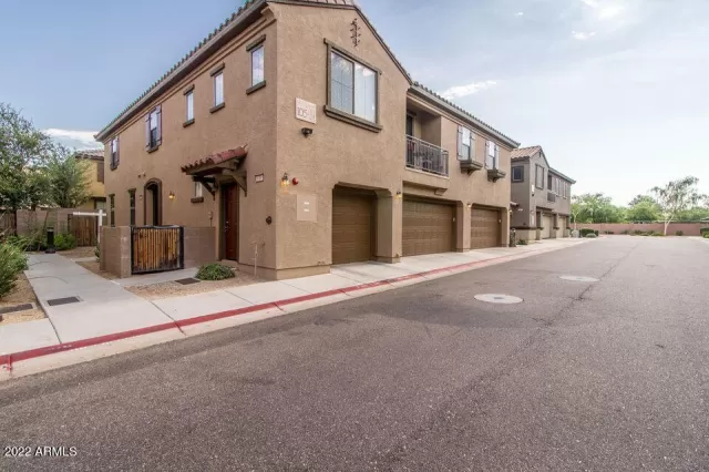 MLS: 6432550 Condo For Sale