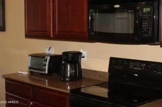 Photo #6: 6432550 Listing