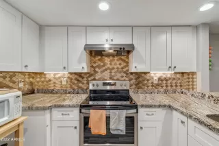 Photo #1: 6432593 Listing