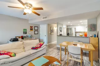 Photo #3: 6432593 Listing