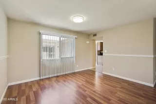 Photo #5: 6432775 Listing