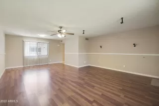 Photo #6: 6432775 Listing