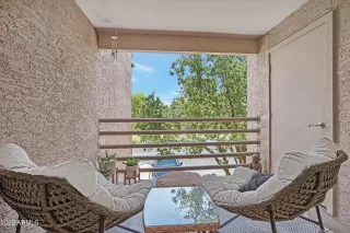 Photo #6: 6433018 Listing 