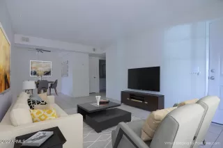 Photo #6: 6433167 Listing 