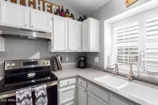 Photo #5: 6433277 Listing