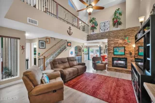 Photo #3: 6433291 Listing