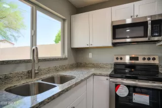 Photo #4: 6433550 Listing 