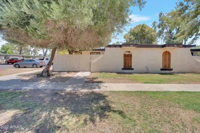 MLS: 6433743 Condo For Sale