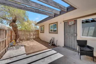 Photo #4: 6433743 Listing