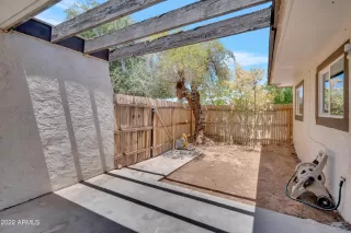 Photo #5: 6433743 Listing