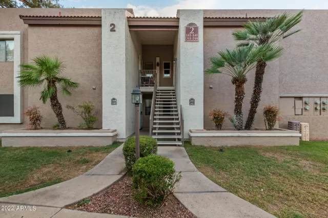 MLS: 6433819 Condo For Sale