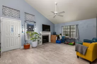 Photo #3: 6433830 Listing