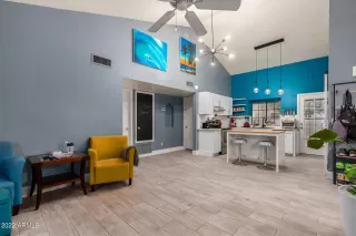 Photo #4: 6433830 Listing