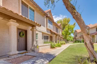 Photo #3: 6434118 Listing