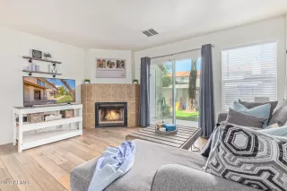 Photo #4: 6434118 Listing