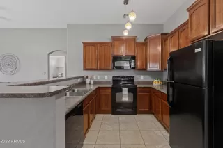 Photo #1: 6434185 Listing 