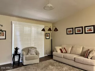 Photo #3: 6434261 Listing