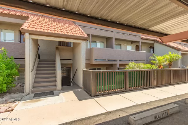 MLS: 6434543 Condo For Sale