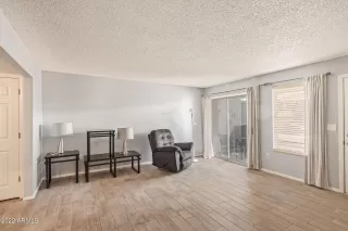 Photo #5: 6434543 Listing 