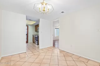 Photo #6: 6434571 Listing