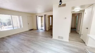 Photo #4: 6434613 Listing