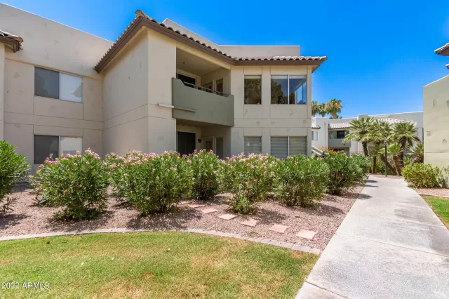 MLS: 6434802 Condo For Sale