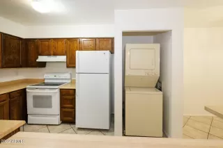 Photo #4: 6434847 Listing 