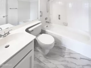 Photo #5: 6434888 Listing 