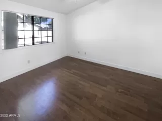 Photo #6: 6434888 Listing 