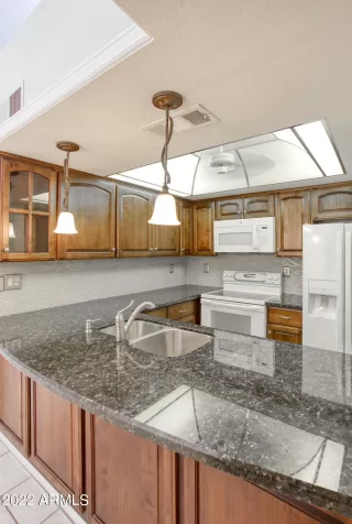 Photo #5: 6435004 Listing 