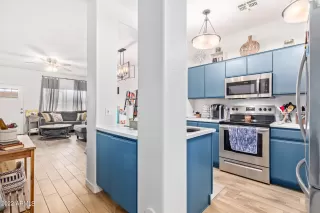 Photo #4: 6435064 Listing